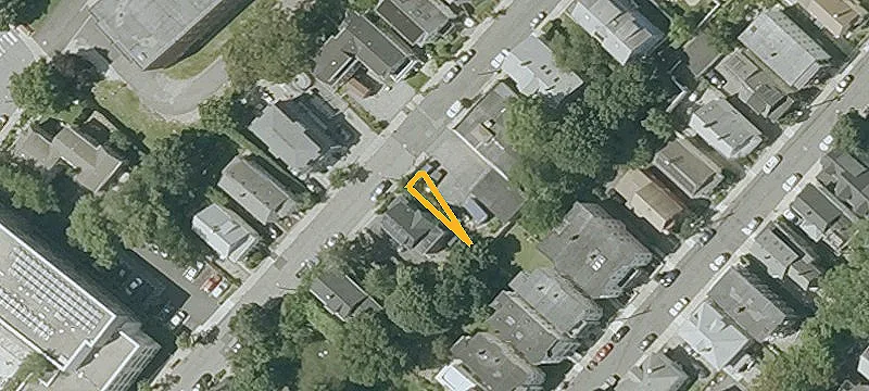 72 Clarendon Ave