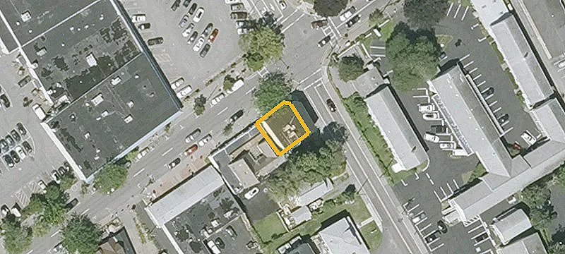 493 Main St