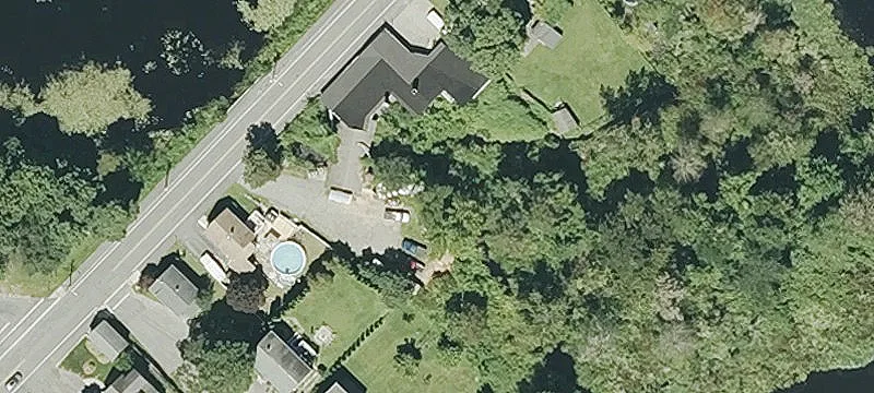 86 Riv St