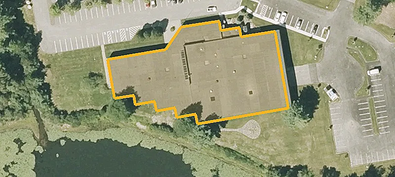 136 Longwater Dr