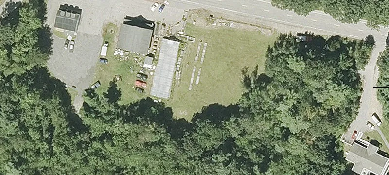 2443 Main St