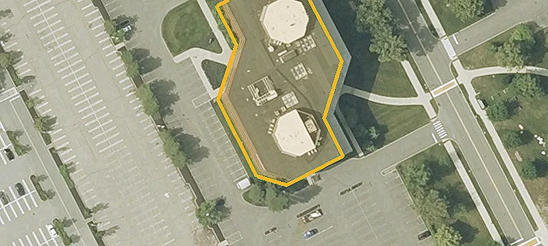 600 District Ave