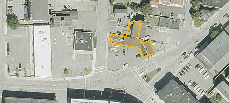 2 Lunenburg St