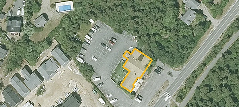27 Fairgrounds Rd