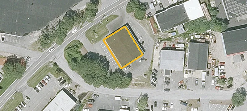 95 Airport Rd