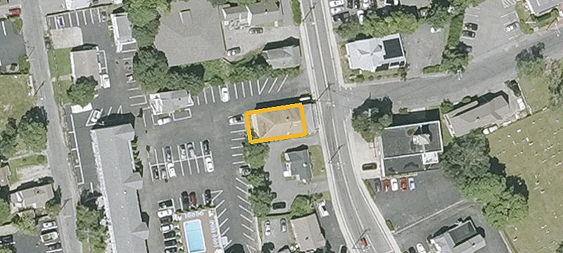 51 Barnstable Rd