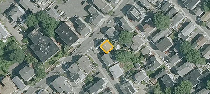 43 Essex St