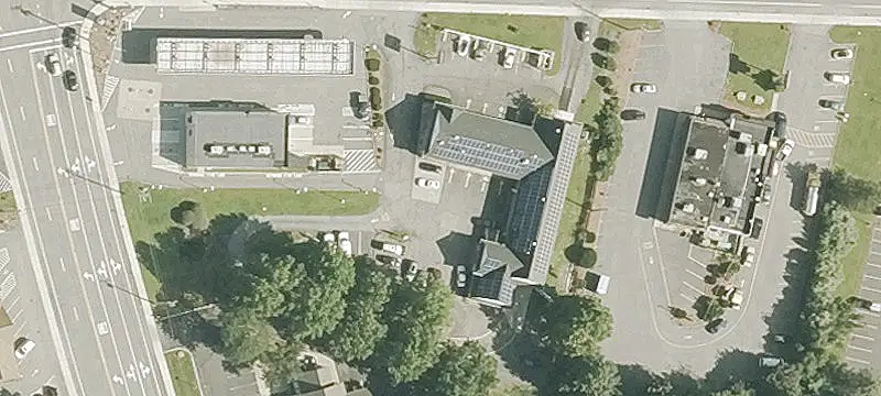 126 Tpke Rd
