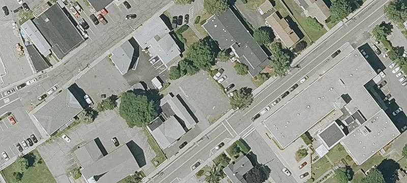 36 Pleasant St