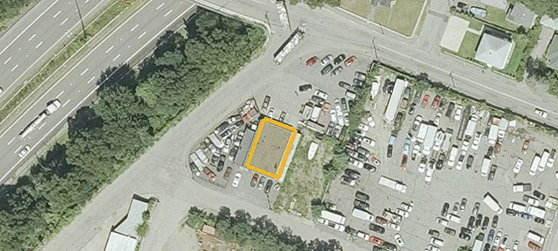21 Chartier St