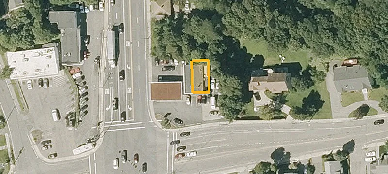 512 Main St