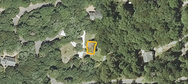 87 Dodgers Hole Rd