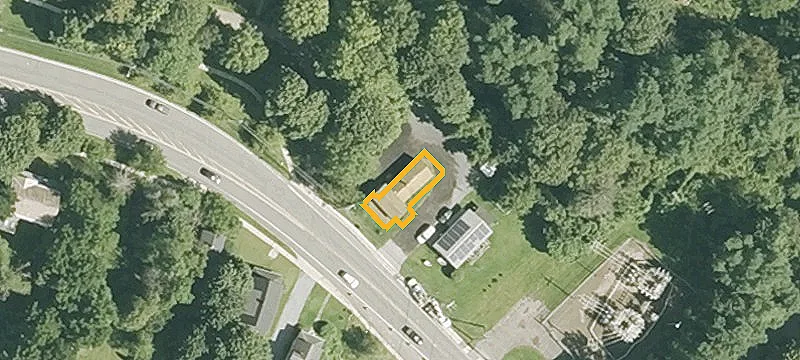 660 Main St