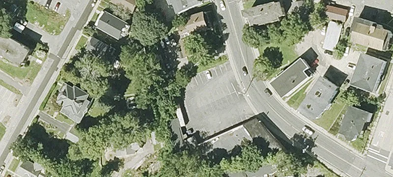 551 Main St