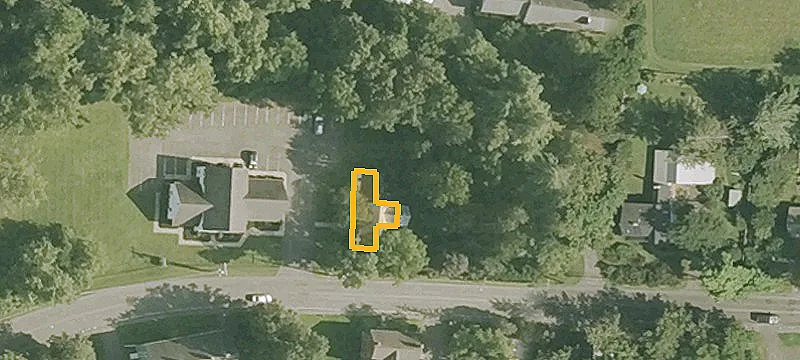 810 Main St