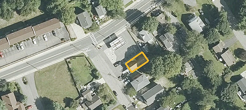 408 Main St