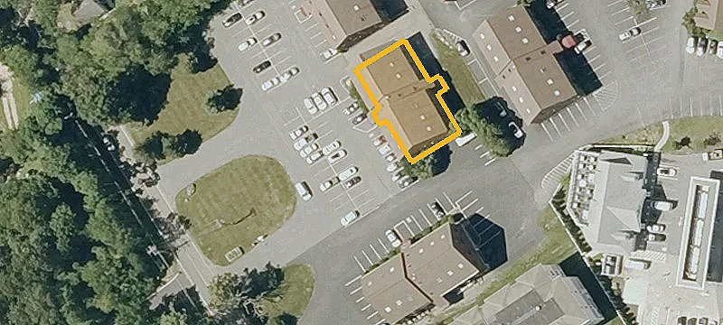 2 Cabot Pl