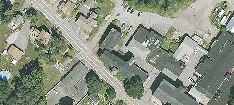 32 Maple St