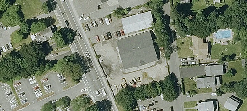 647 Main St