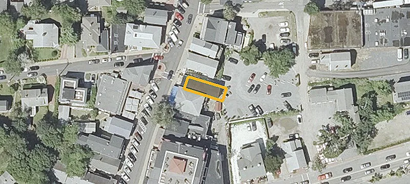 19 Main St