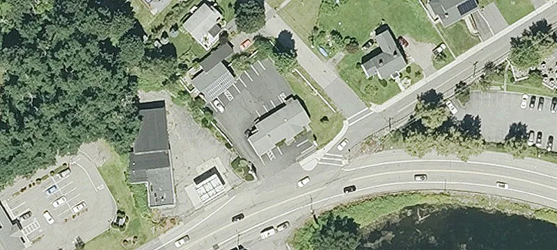 163-165 Lakeside Ave