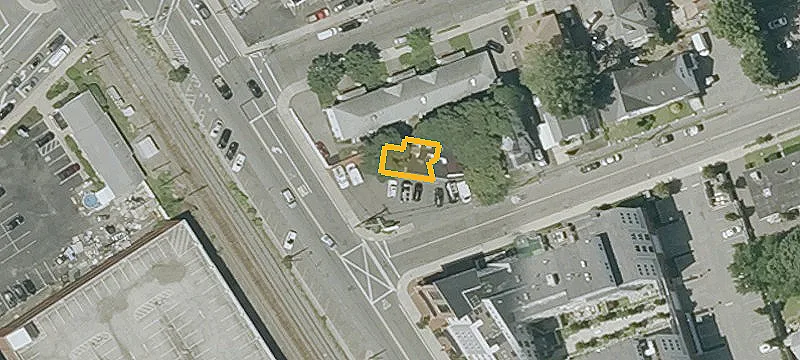 39 Water St