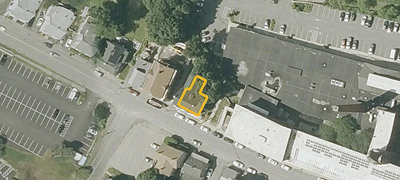 52 Water St