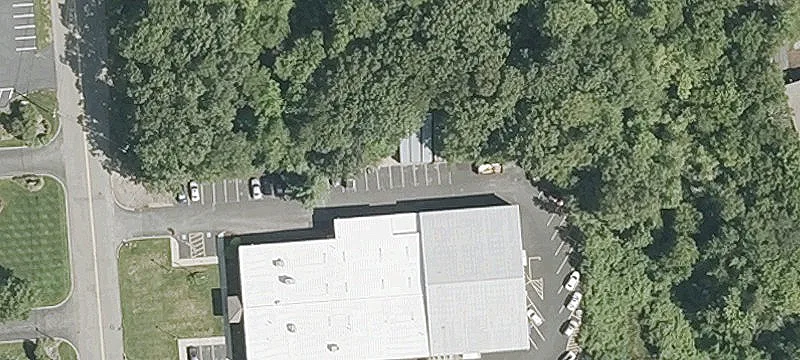 10 Larsen Way