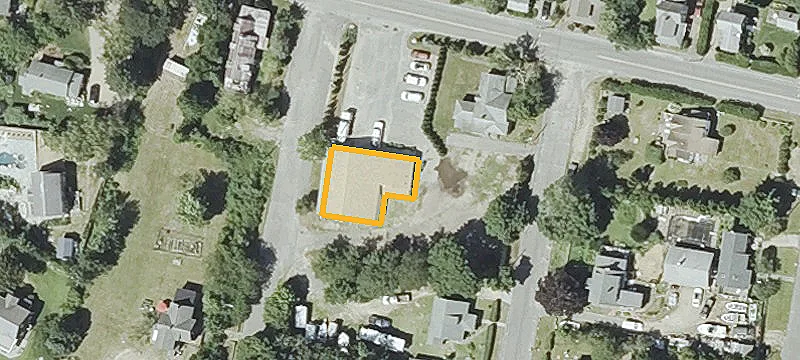 22 Vineyard Ave