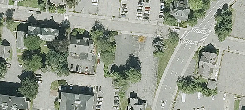 15 Cedar St