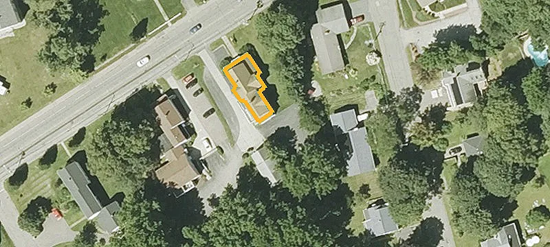 270 Main St