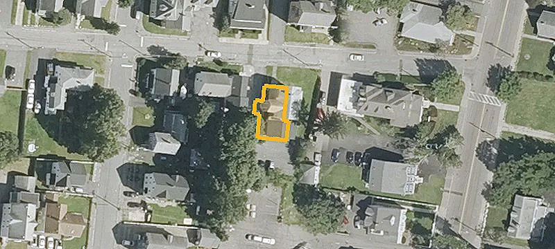 20 Division St
