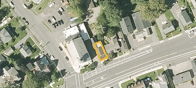 4 Main St