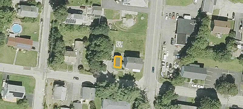 72-72A Schofield Ave