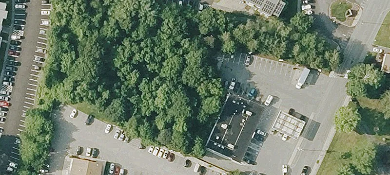 4548 Main St