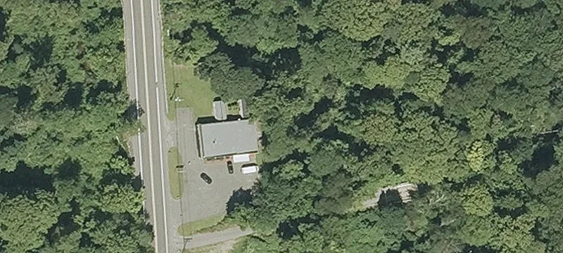 1443 Main St