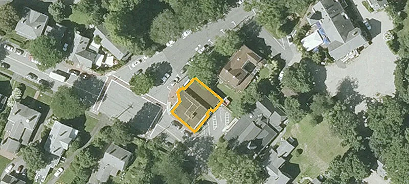 2 Jarves St