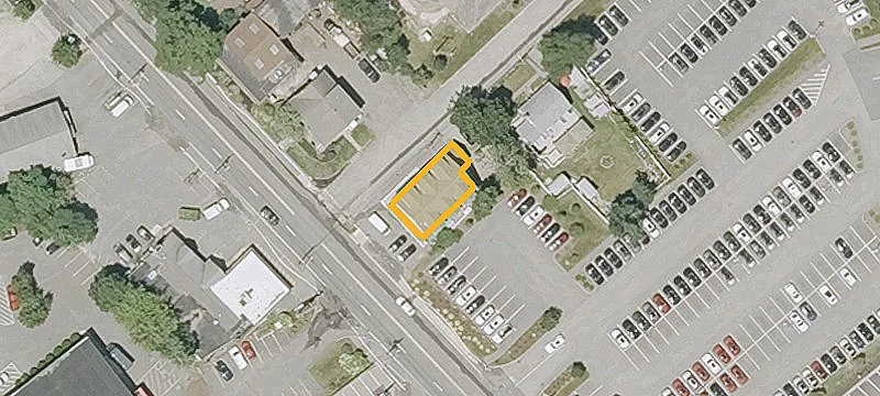451 Quincy Ave