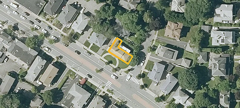 63 Trapelo Rd