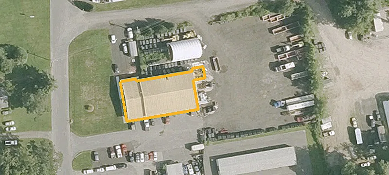 28 Commercial Dr