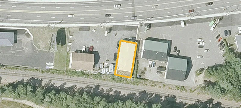 3095 Cranberry Hwy