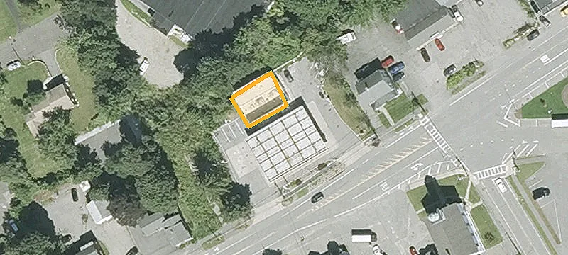 460 King St