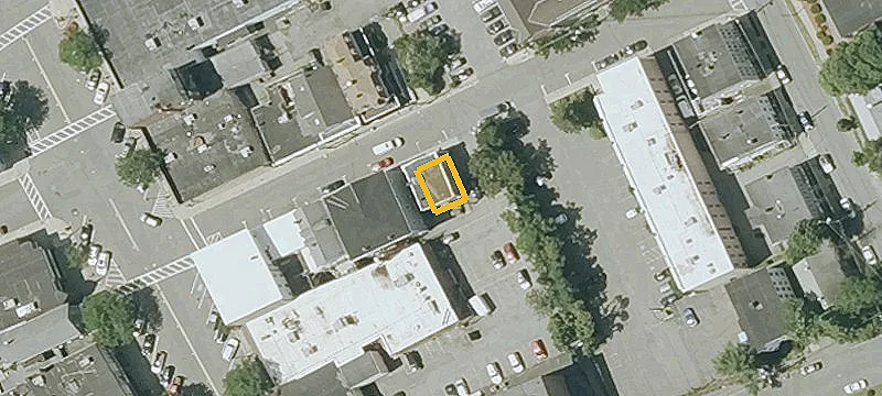 16 Princess St