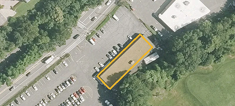 371 Paradise Rd