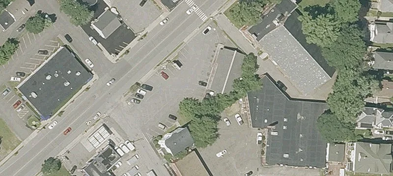 61 Kenoza Ave