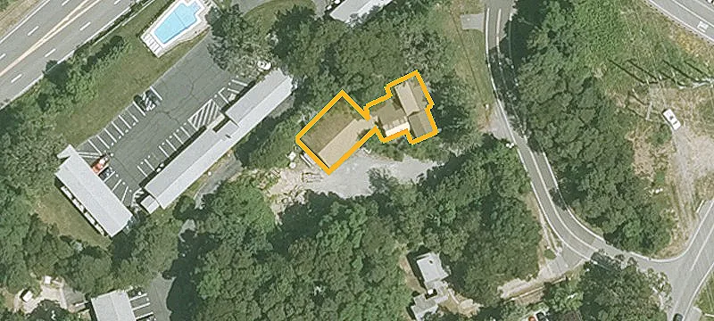2 Lots Holw Rd