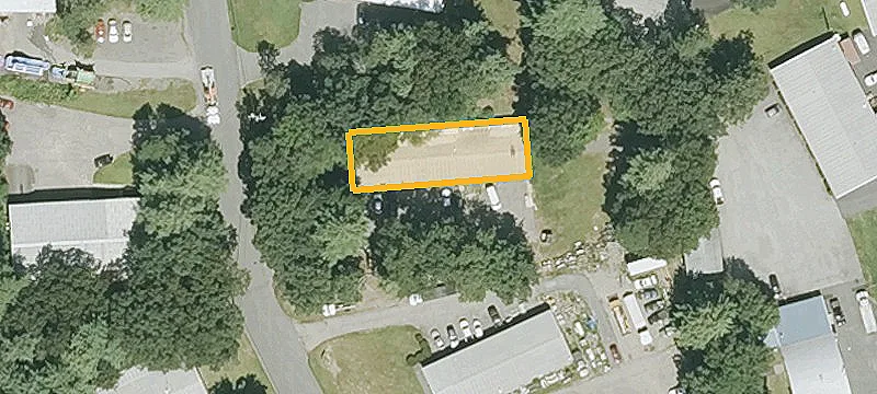 6 Airport Rd