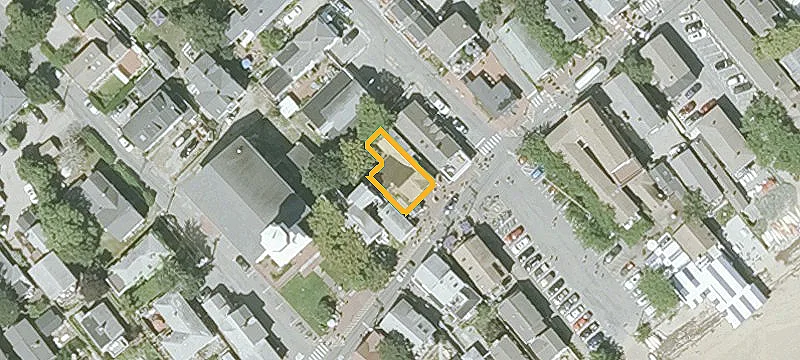364 Commercial St