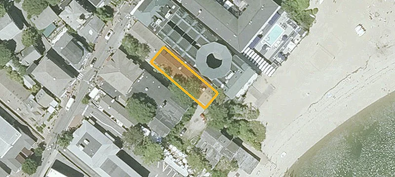235 Commercial St
