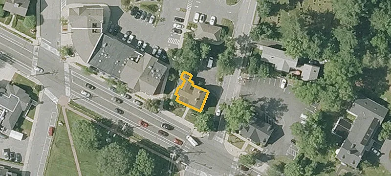 90 Great Rd, Unit B
